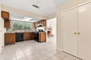 3906 Wintergreen Dr, Humble, TX 77396 - Photo 11