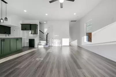 1306 Duff Lane, Houston, TX 77022 - Photo 7