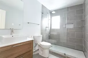 210 Burr St, Houston, TX 77011 - Photo 7