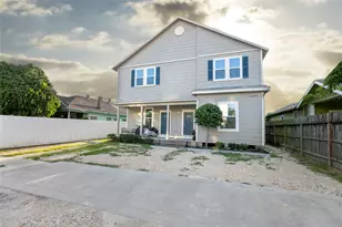 210 Burr St, Houston, TX 77011 - Photo 1