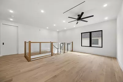 4622 Willow, Bellaire, TX 77401 - Photo 29