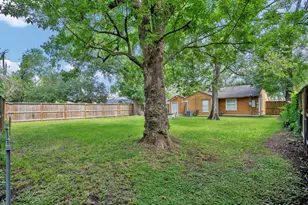 6625 Sivley St, Houston, TX 77055 - Photo 5