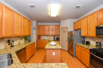 10102 White Oak Trail Lane, Houston, TX 77064 - Photo 11