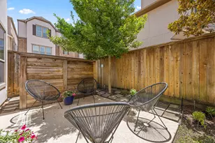 6703 Saxton Manor St, Houston, TX 77055 - Photo 37