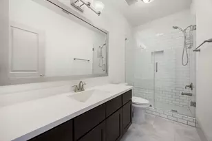 6703 Saxton Manor St, Houston, TX 77055 - Photo 33