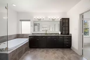 6703 Saxton Manor St, Houston, TX 77055 - Photo 27