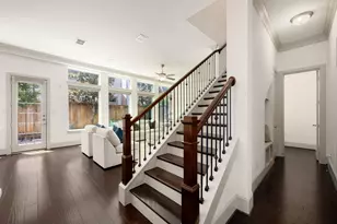 6703 Saxton Manor St, Houston, TX 77055 - Photo 17