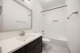 6703 Saxton Manor St, Houston, TX 77055 - Photo 35