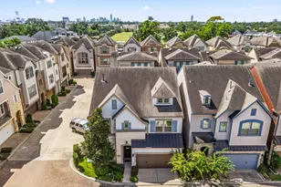 6703 Saxton Manor St, Houston, TX 77055 - Photo 41