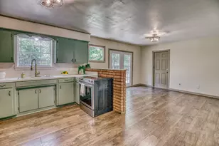 2414 Airline Dr, Brenham, TX 77833 - Photo 23