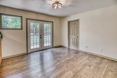 2414 Airline Drive, Brenham, TX 77833 - Photo 11