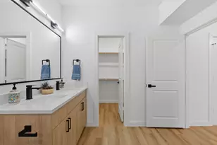 7801 Nashville St, Houston, TX 77028 - Photo 25