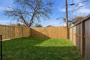 7801 Nashville St, Houston, TX 77028 - Photo 29