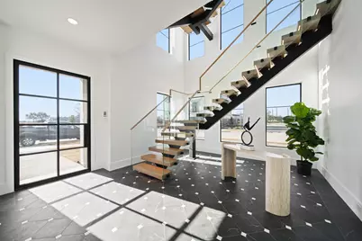 4610 Sunset Circle, Sugar Land, TX 77479 - Photo 3