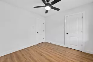 3215 Ann Arbor Dr, Houston, TX 77063 - Photo 21