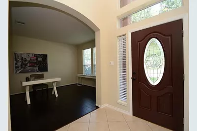 5002 Hearth Hollow Lane, Sugar Land, TX 77479 - Photo 5