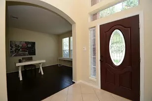 5002 Hearth Hollow Ln, Sugar Land, TX 77479 - Photo 5