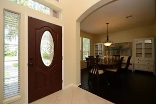 5002 Hearth Hollow Ln, Sugar Land, TX 77479 - Photo 7