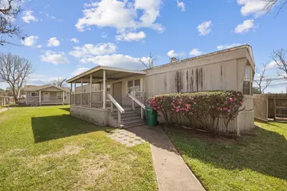2611 1/2 Violet Street, Pasadena, TX 77503 - Photo 3