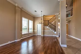 14426 Castlemaine Ct, Sugar Land, TX 77498 - Photo 3
