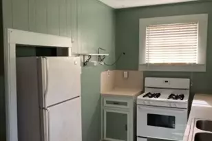 1004 Mccall Ave, Conroe, TX 77301 - Photo 11