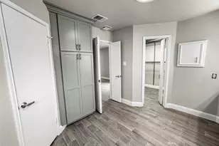 9103 Chesney Downs Dr, Houston, TX 77083 - Photo 9