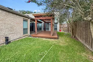 9103 Chesney Downs Dr, Houston, TX 77083 - Photo 33