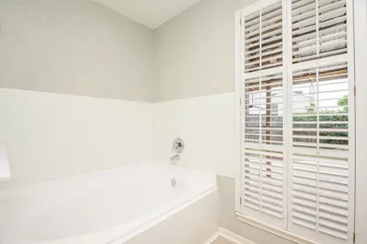 4013 Ivywood Drive, Pearland, TX 77584 - Photo 19