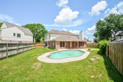 4013 Ivywood Drive, Pearland, TX 77584 - Photo 1