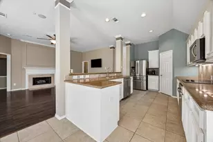 3118 Valley Ct, Manvel, TX 77578 - Photo 9