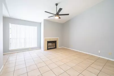 14600 Fonmeadow Drive #1702, Houston, TX 77035 - Photo 13