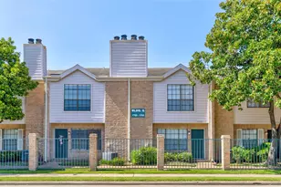 14600 Fonmeadow Dr, Houston, TX 77035 - Photo 1