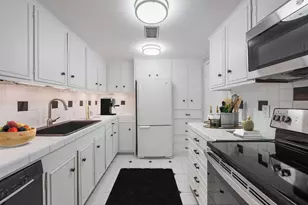 656 S Ripple Creek Dr, Houston, TX 77057 - Photo 3