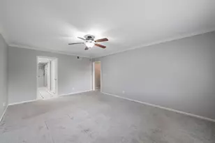 656 S Ripple Creek Dr, Houston, TX 77057 - Photo 21