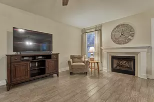 30 Musgrove Pl, The Woodlands, TX 77382 - Photo 31