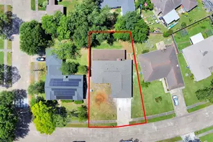 10707 Shannon Hills Dr, Houston, TX 77099 - Photo 3