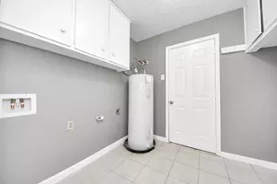 10707 Shannon Hills Dr, Houston, TX 77099 - Photo 29