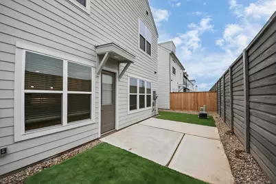 7306 Corey Rushing Lane, Richmond, TX 77407 - Photo 5