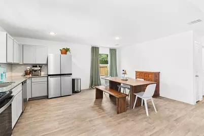 9706 Marie Village Court, Conroe, TX 77306 - Photo 3