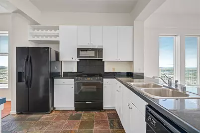 3505 Sage Road #2402, Houston, TX 77056 - Photo 7