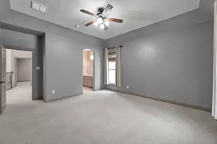 90 Player Oaks Pl, The Woodlands, TX 77382 - Photo 33