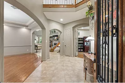 90 Player Oaks Place, The Woodlands, TX 77382 - Photo 7