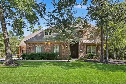 90 Player Oaks Place, The Woodlands, TX 77382 - Photo 1