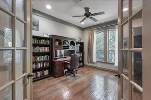 90 Player Oaks Pl, The Woodlands, TX 77382 - Photo 21