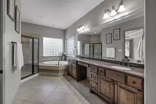 90 Player Oaks Pl, The Woodlands, TX 77382 - Photo 19