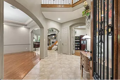 90 Player Oaks Place, The Woodlands, TX 77382 - Photo 3
