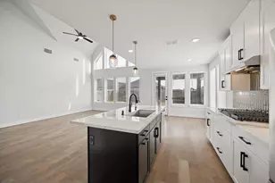 31435 Beacon Cove Trl, Fulshear, TX 77441 - Photo 13