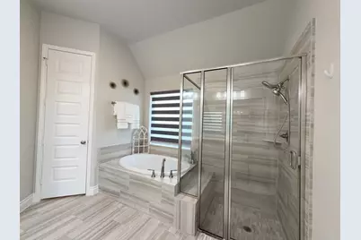 3314 Bellwick Chase Lane, Houston, TX 77365 - Photo 11