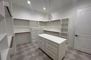 6050 Dania Dr, Beaumont, TX 77707 - Photo 17