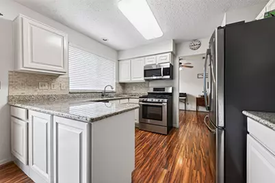 8406 Hot Springs Drive, Houston, TX 77095 - Photo 17